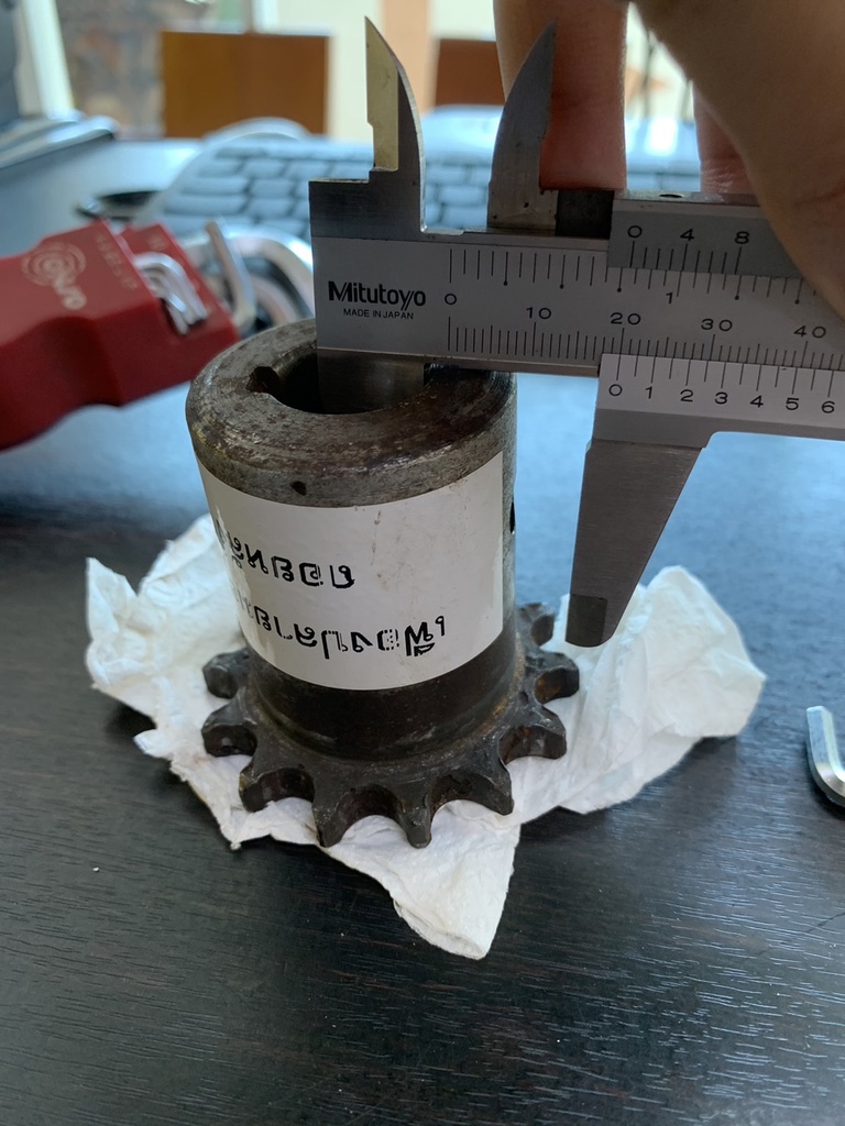 RS40-14TBSxD41T60S19K6M14 ; เฟืองโซ่เหล็ก แบบมีดุมข้างเดียว เบอร์ 40-14 ฟัน ดุมโต 41 มิล หนารวม 60 มิล รูเพลา 19 มิล ร่องลิ่ม 6x3 มิล ทำเกลียวตัวหนอน M14